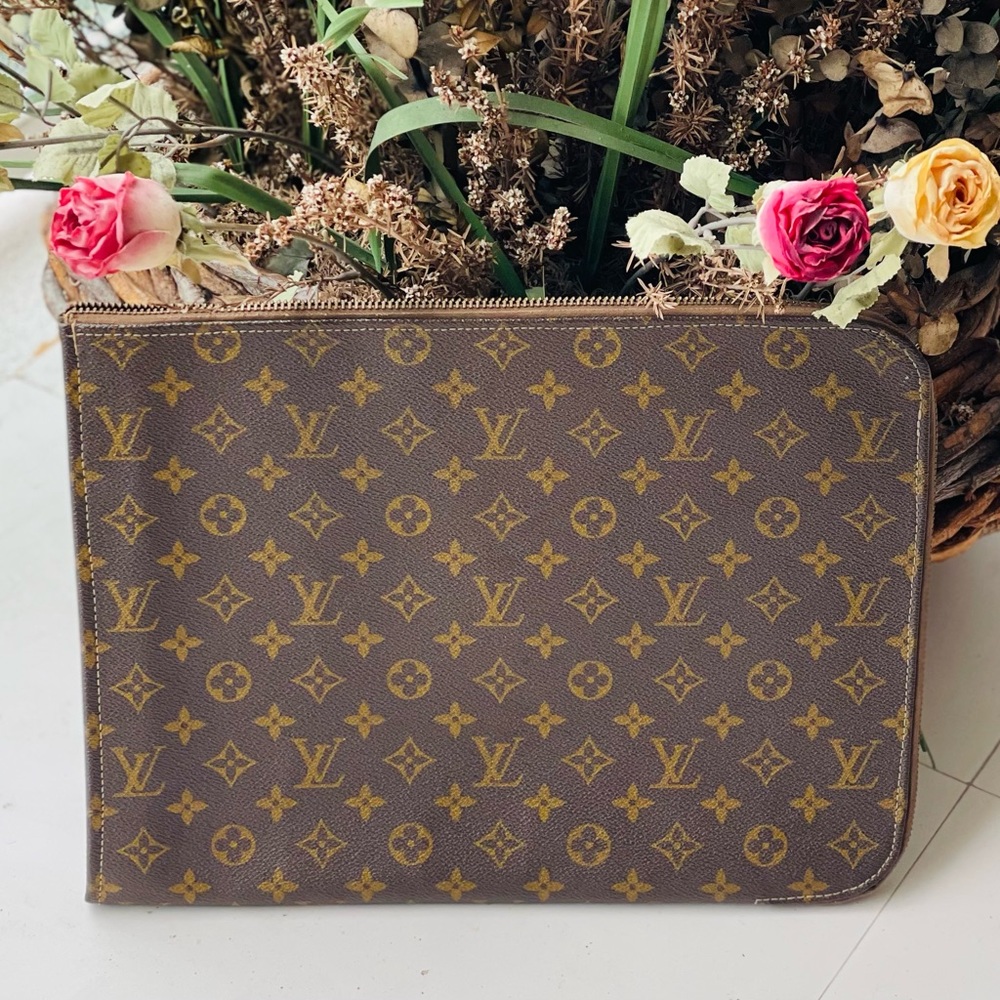 LOUIS VUITTON LAPTOP CASE AWESOME